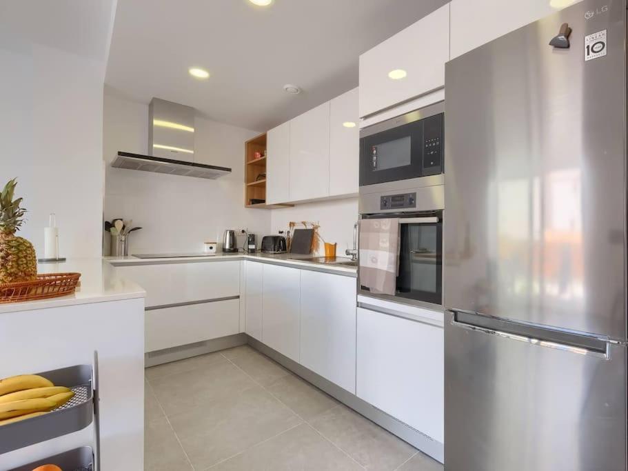 Bonito Apartamento 2 Minutos De La Playa Fuengirola Luaran gambar